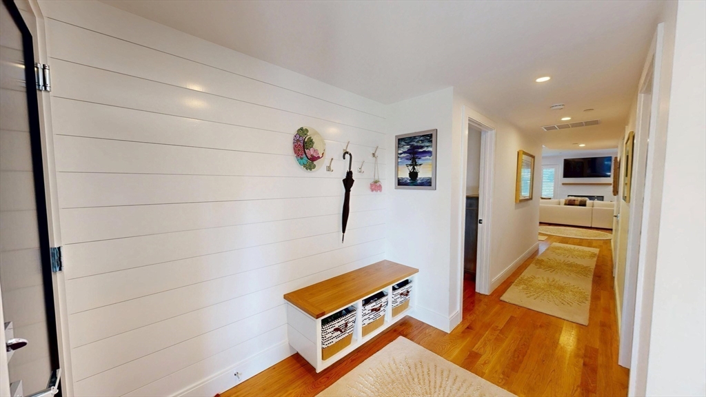 20 Lawrence Street, Unit 2 Chelsea, MA 02150 - Photo 15 of 24 Gallery Image 15