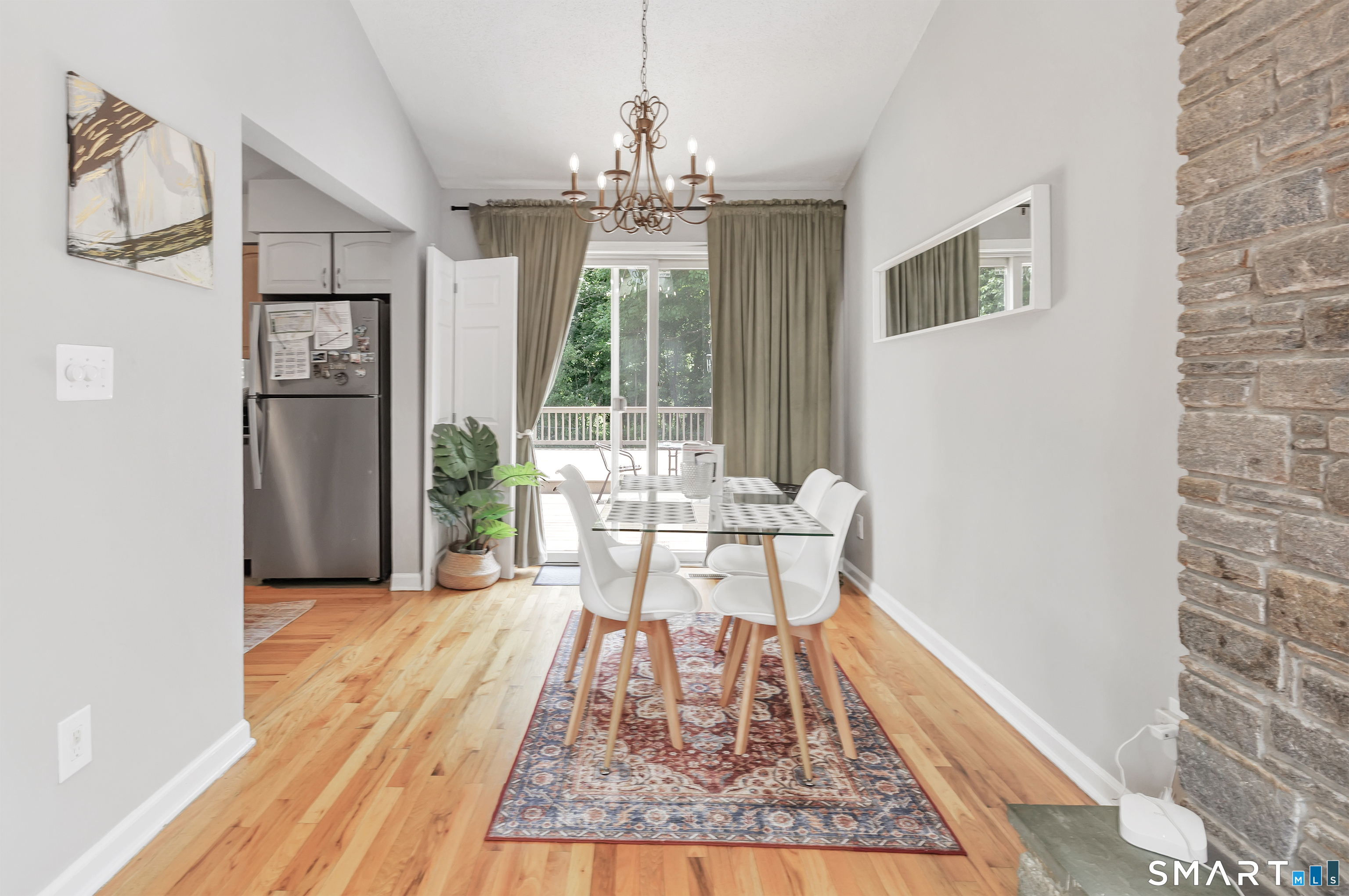 66 Washington Road Hamden, CT 06518 - Photo 16 of 38