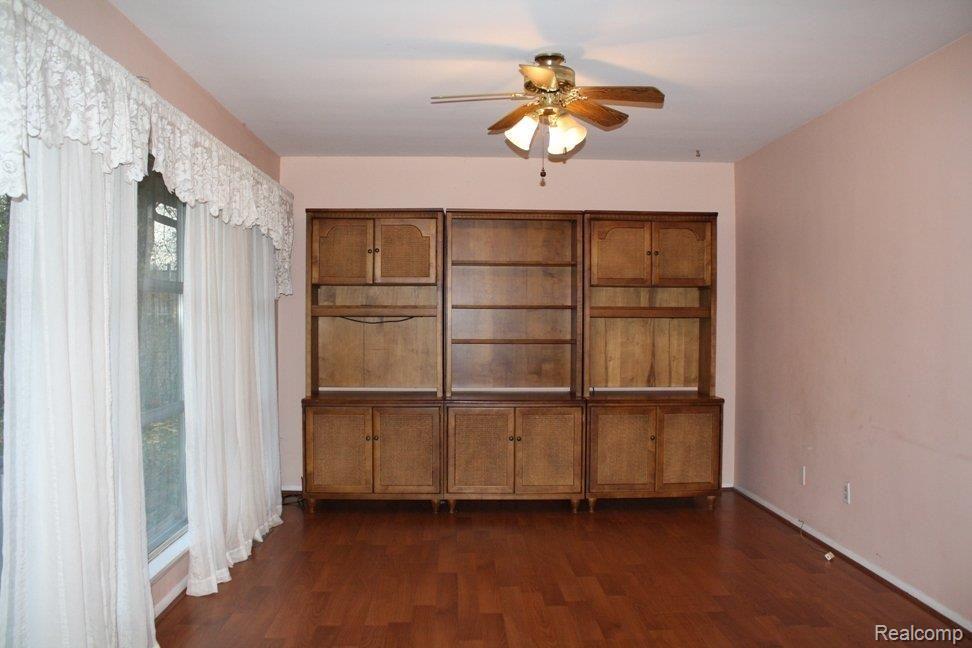 2805 Franklin Road Bloomfield Hills, MI 48302 - Photo 4 of 9 franklin rd fam rm.JPG