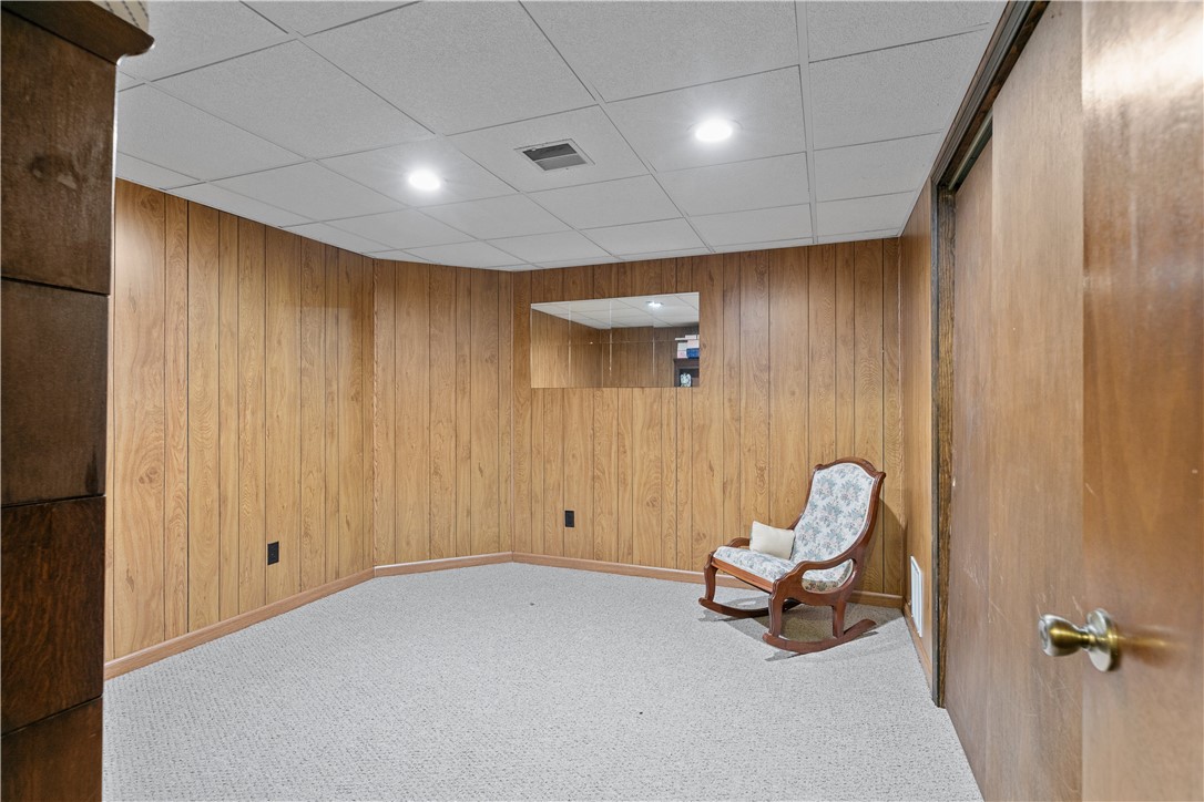 143 Bowen Hill Road Coventry, RI 02827 - Photo 28 of 47