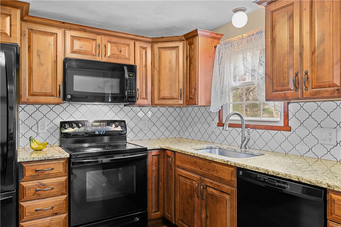 143 Bowen Hill Road Coventry, RI 02827 - Photo 8 of 47