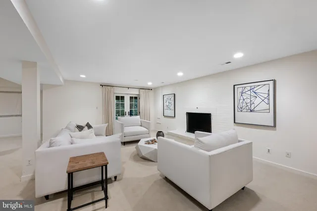 $1,995,000 | 4667 Kenmore Drive Northwest, Washington, DC 20007