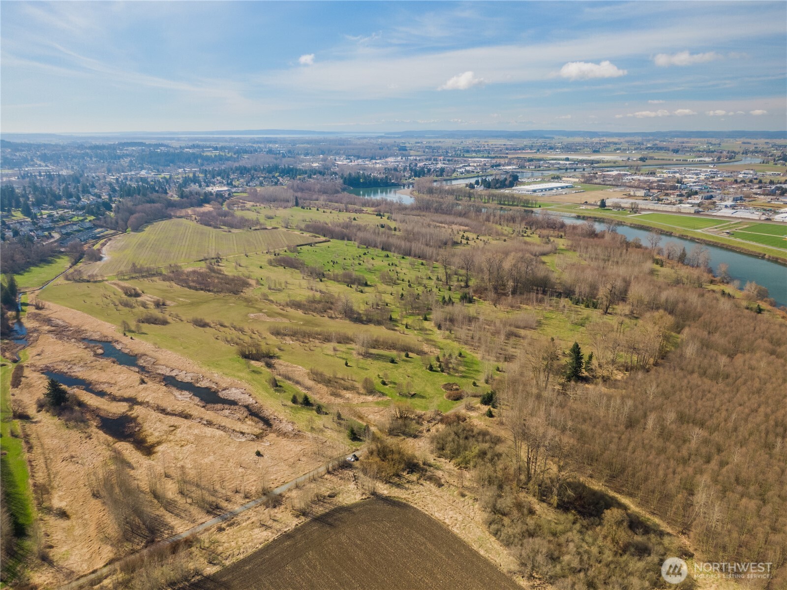 2323 Lindgren Road Mount Vernon, WA 98273 - Photo 18 of 29