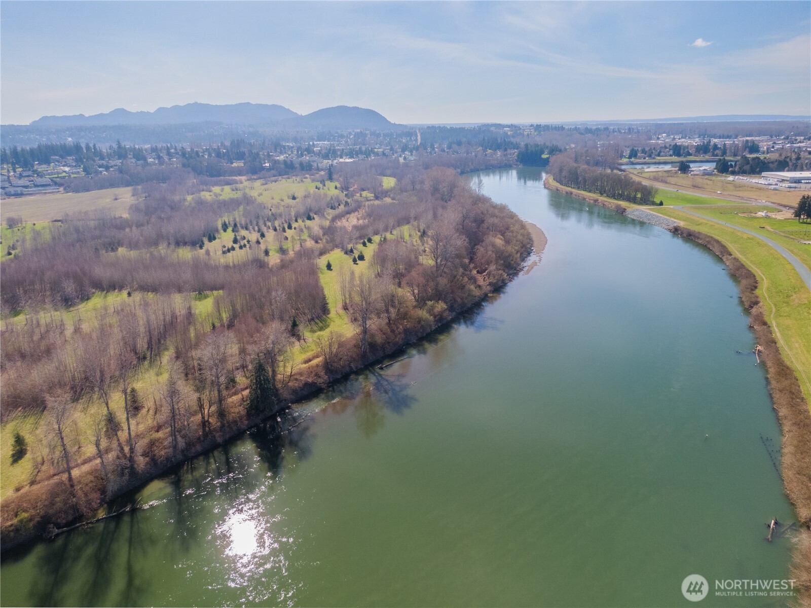 2323 Lindgren Road Mount Vernon, WA 98273 - Photo 4 of 29