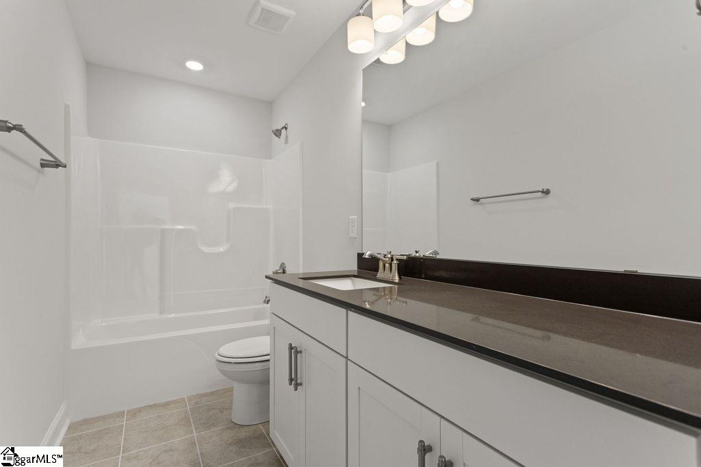 204 Nicolet Place Simpsonville, SC 29681 - Photo 33 of 40