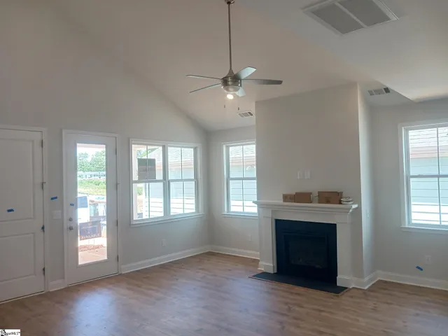 $434,568 | 204 Nicolet Place, Simpsonville, SC 29681