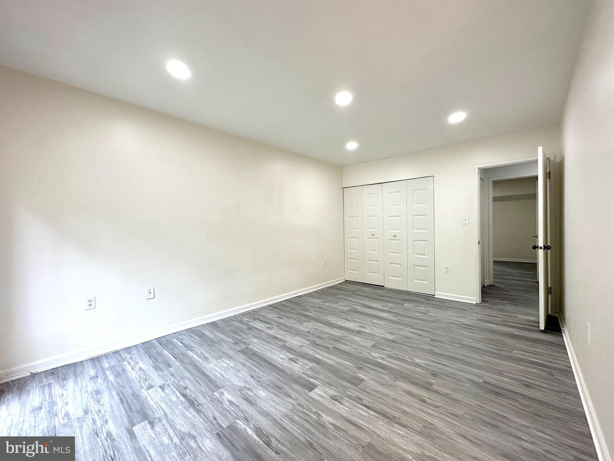 8119 Inverness Ridge Road Potomac, MD 20854 - Photo 15 of 42