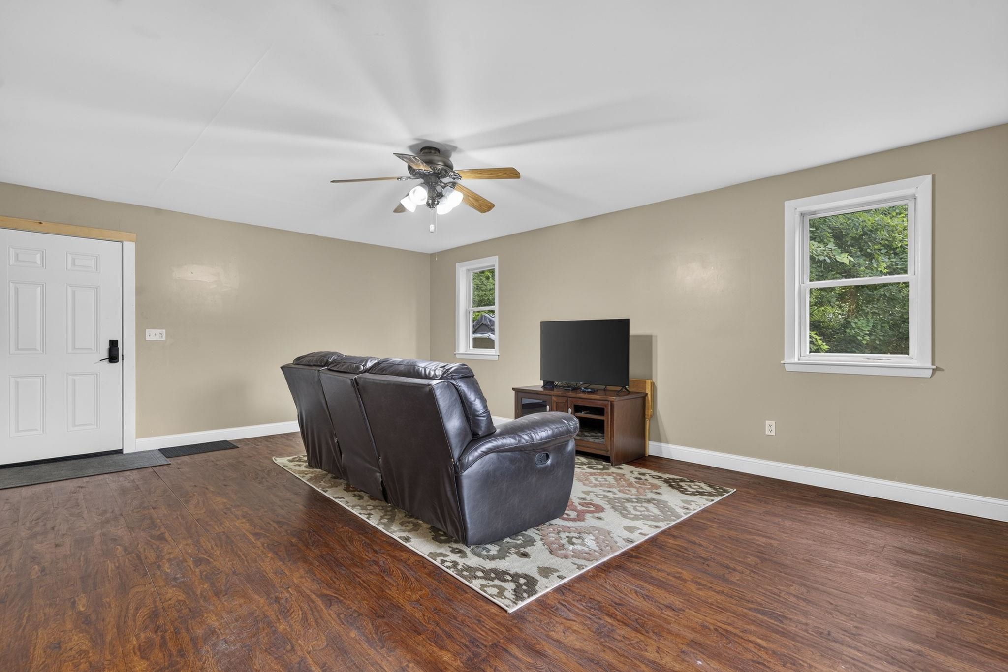 200 Bacon Road Henniker, NH 03242 - Photo 6 of 29