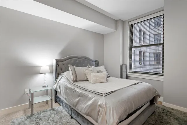 $210,000 | 314 North Broadway, Unit 803, St. Louis, MO 63102