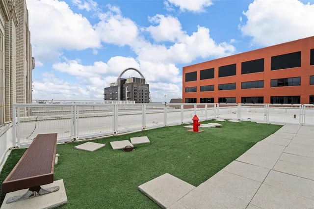 $210,000 | 314 North Broadway, Unit 803, St. Louis, MO 63102