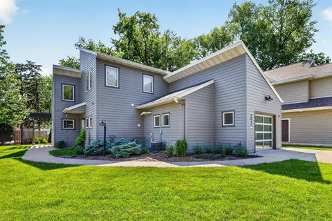 $1,175,000 | 2830 Tomahawk Court, Middleton, WI 53562