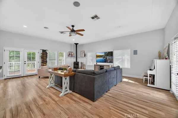 $695,000 | 35073 Auberry Road, Auberry, CA 93602