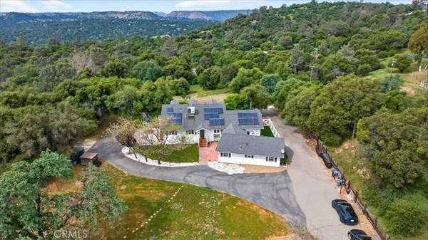 $695,000 | 35073 Auberry Road, Auberry, CA 93602