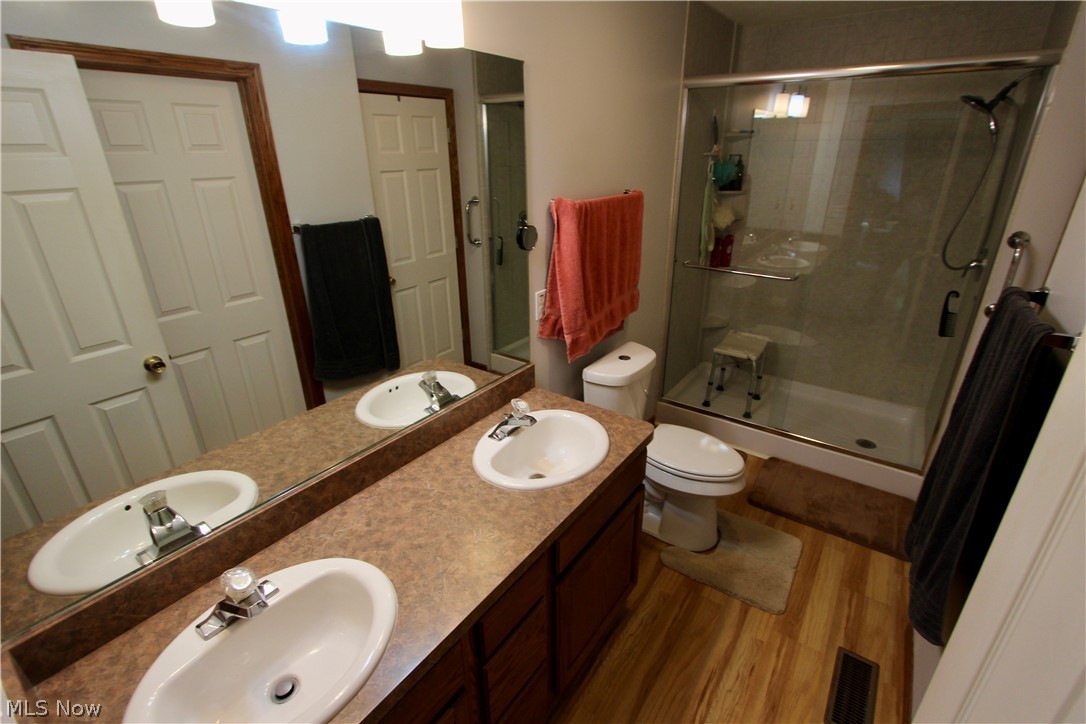 5254 Ridgetop Court Medina, OH 44256 - Photo 14 of 28