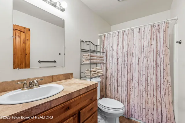 $639,000 | 168 Pine Drive, Star Valley Ranch, WY 83127