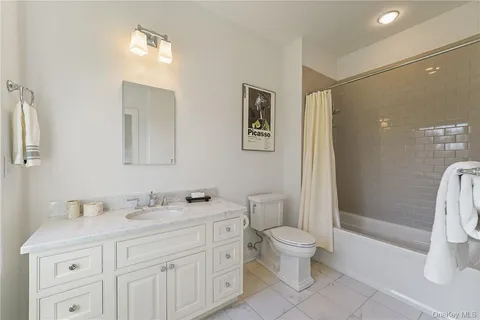 $20,000 | 81 Spier Road, Scarsdale, NY 10583