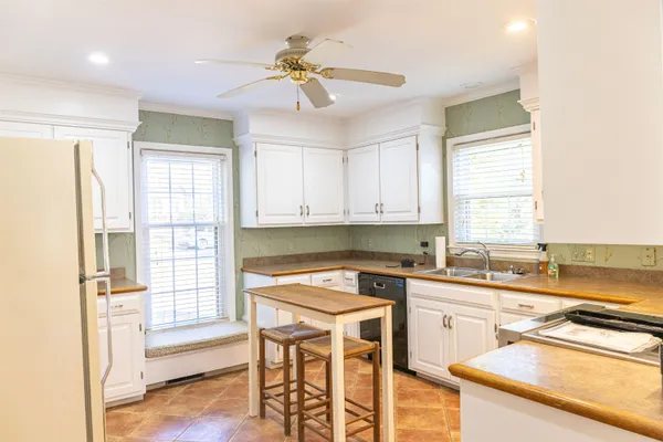 $415,000 | 416 Country Club Drive, Johnsonville, SC 29555