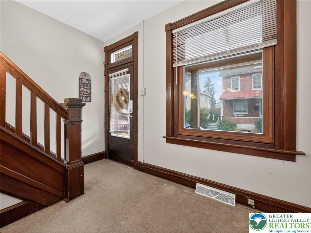 447 West Walnut Street Kutztown, PA 19530 - Photo 8 of 43