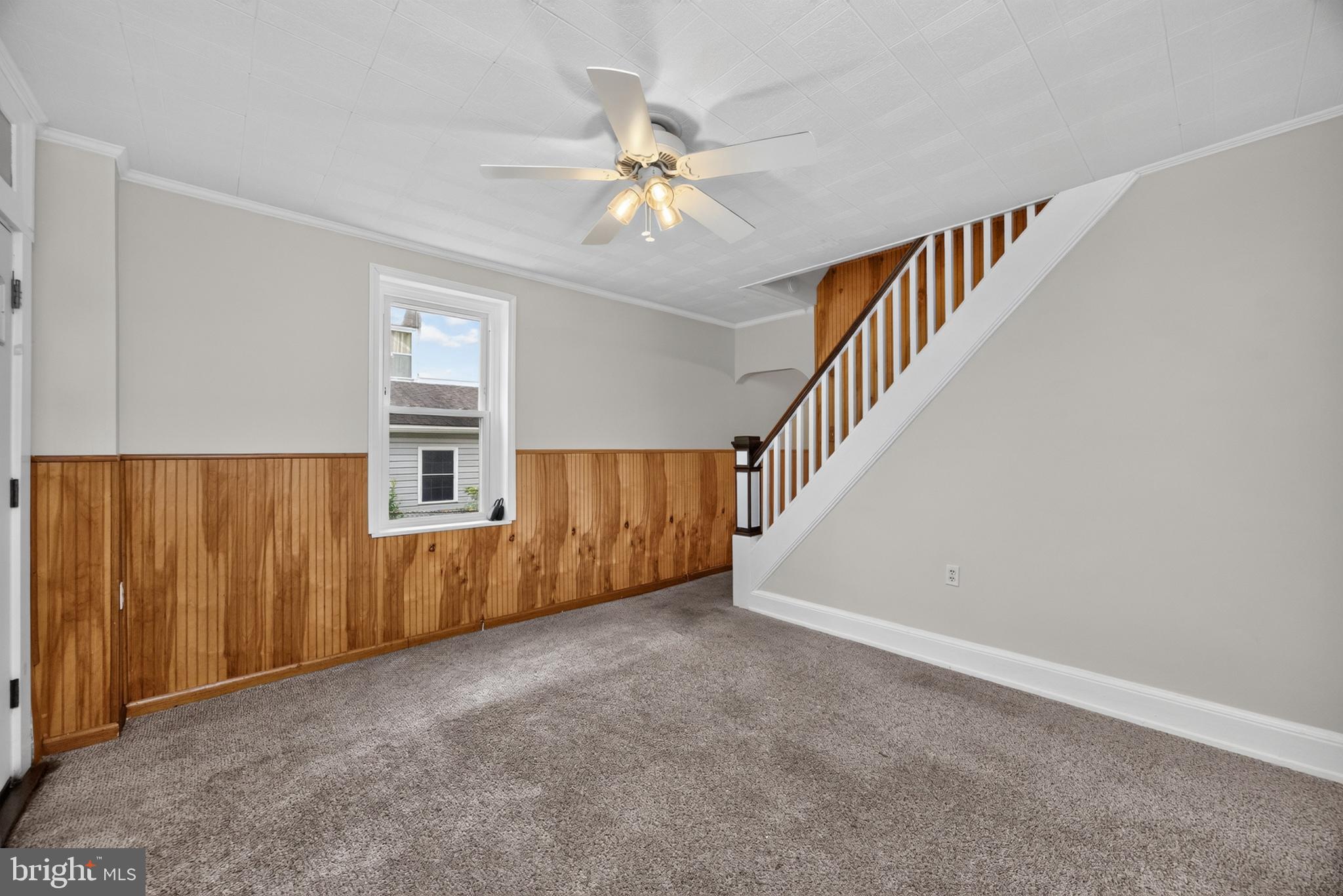 10 5th Street Brookhaven, PA 19015 - Photo 4 of 36