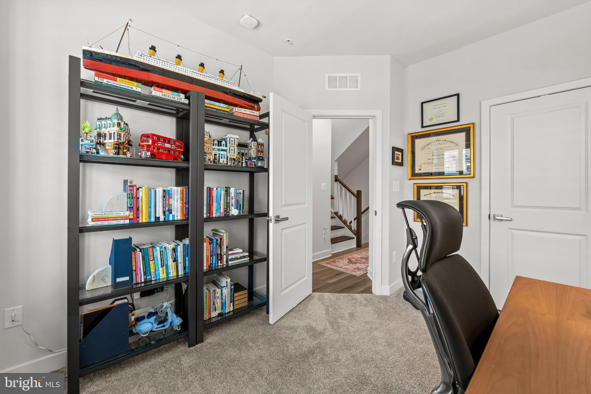 1526 Lowman Street Baltimore, MD 21230 - Photo 30 of 40 Third floor guest bedroom/office #1