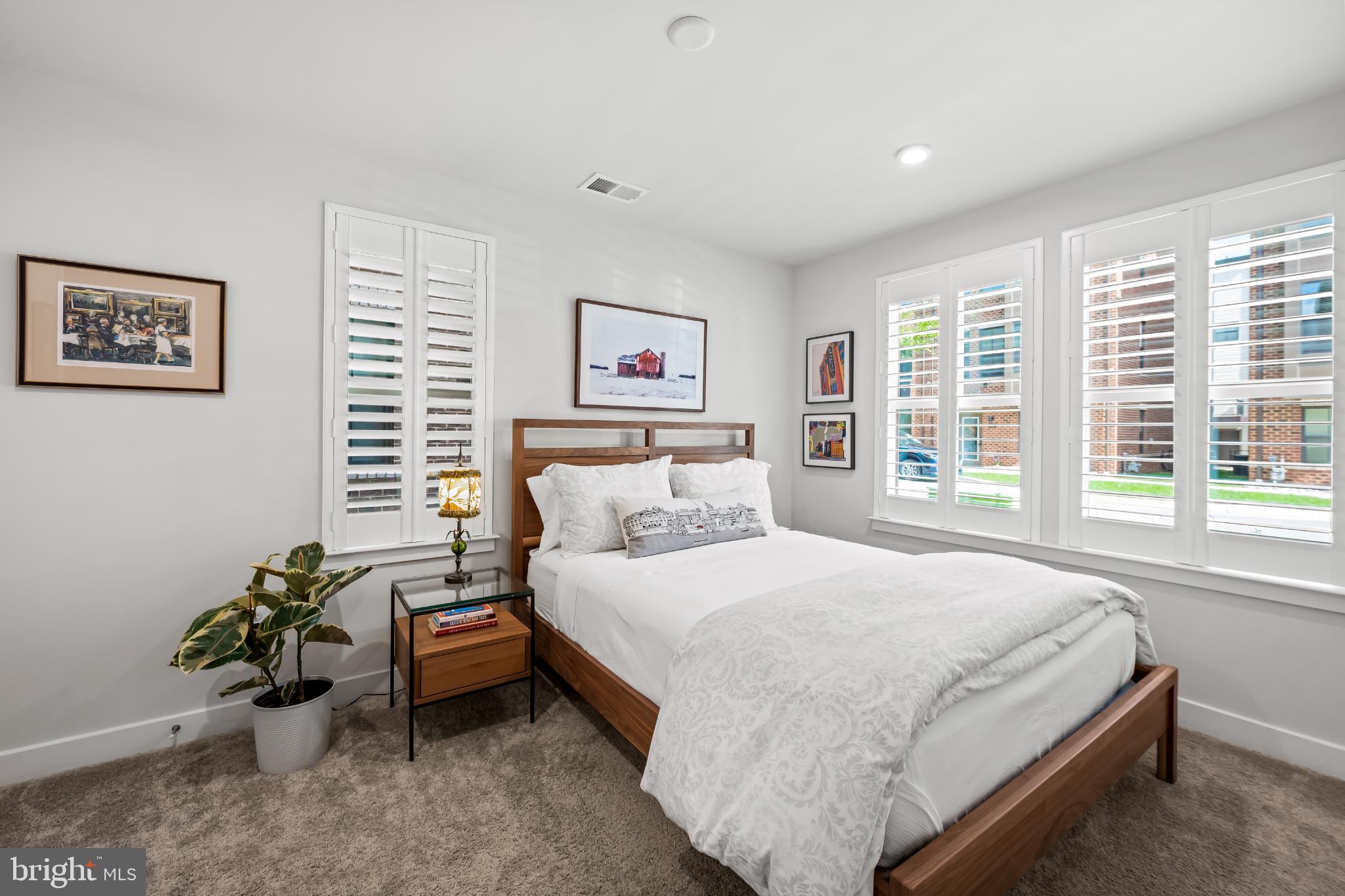 1526 Lowman Street Baltimore, MD 21230 - Photo 10 of 40 Bright and inviting bedroom with natural light.
