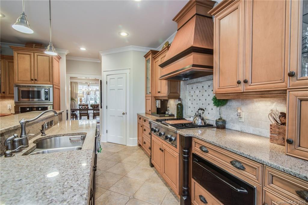 2735 Grey Road Davidson, NC 28036 - Photo 12 of 24 Gallery Image 12