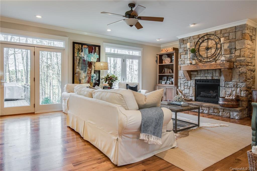 2735 Grey Road Davidson, NC 28036 - Photo 7 of 24 Gallery Image 7