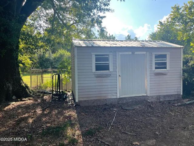 $238,000 | 307 Woolfolk Road, Fort Valley, GA 31030