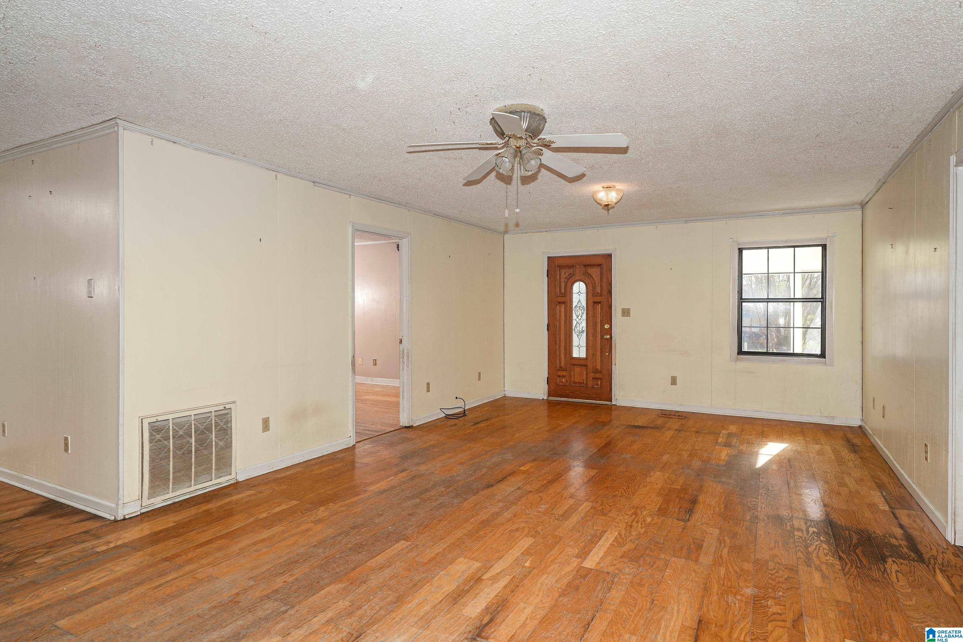 6317 Lou George Loop Bessemer, AL 35022 - Photo 8 of 42