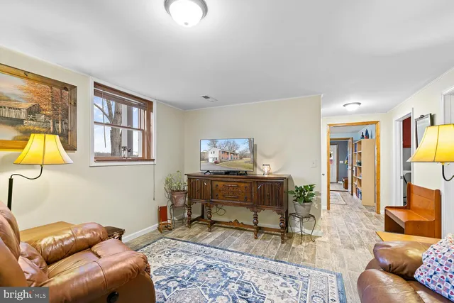 $995,000 | 1573 Garrisonville Road, Stafford, VA 22556