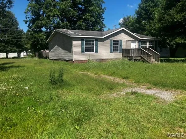 $35,000 | 600 South Walker (aka 508 S Walker), Gideon, MO 63848