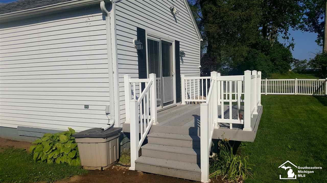 2007 Edgewater Street Monroe, MI 48162 - Photo 16 of 18 31385888-15.JPG