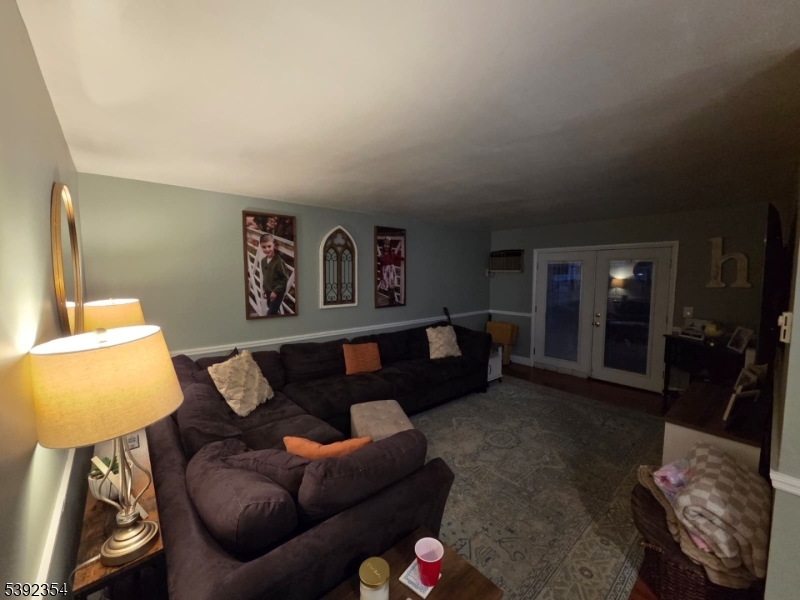 86 Bergen Turnpike, Unit A Ridgefield Park, NJ 07660 - Photo 2 of 21