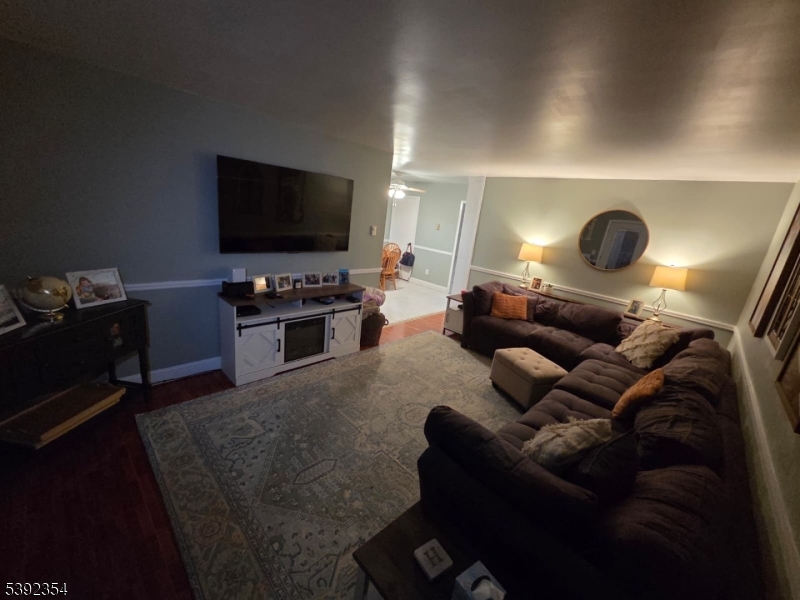 86 Bergen Turnpike, Unit A Ridgefield Park, NJ 07660 - Photo 3 of 21