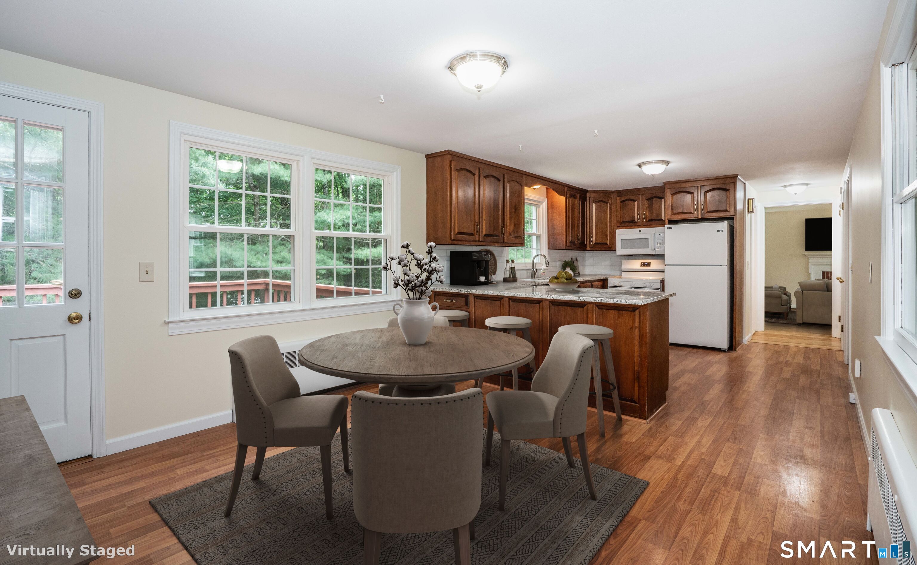 6 Stratton Lane Simsbury, CT 06092 - Photo 10 of 40