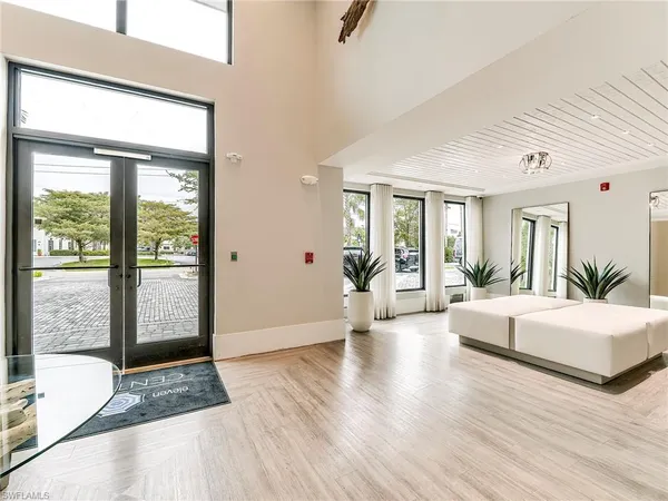 $3,795,000 | 1125 Central Avenue, Unit 574, Naples, FL 34102