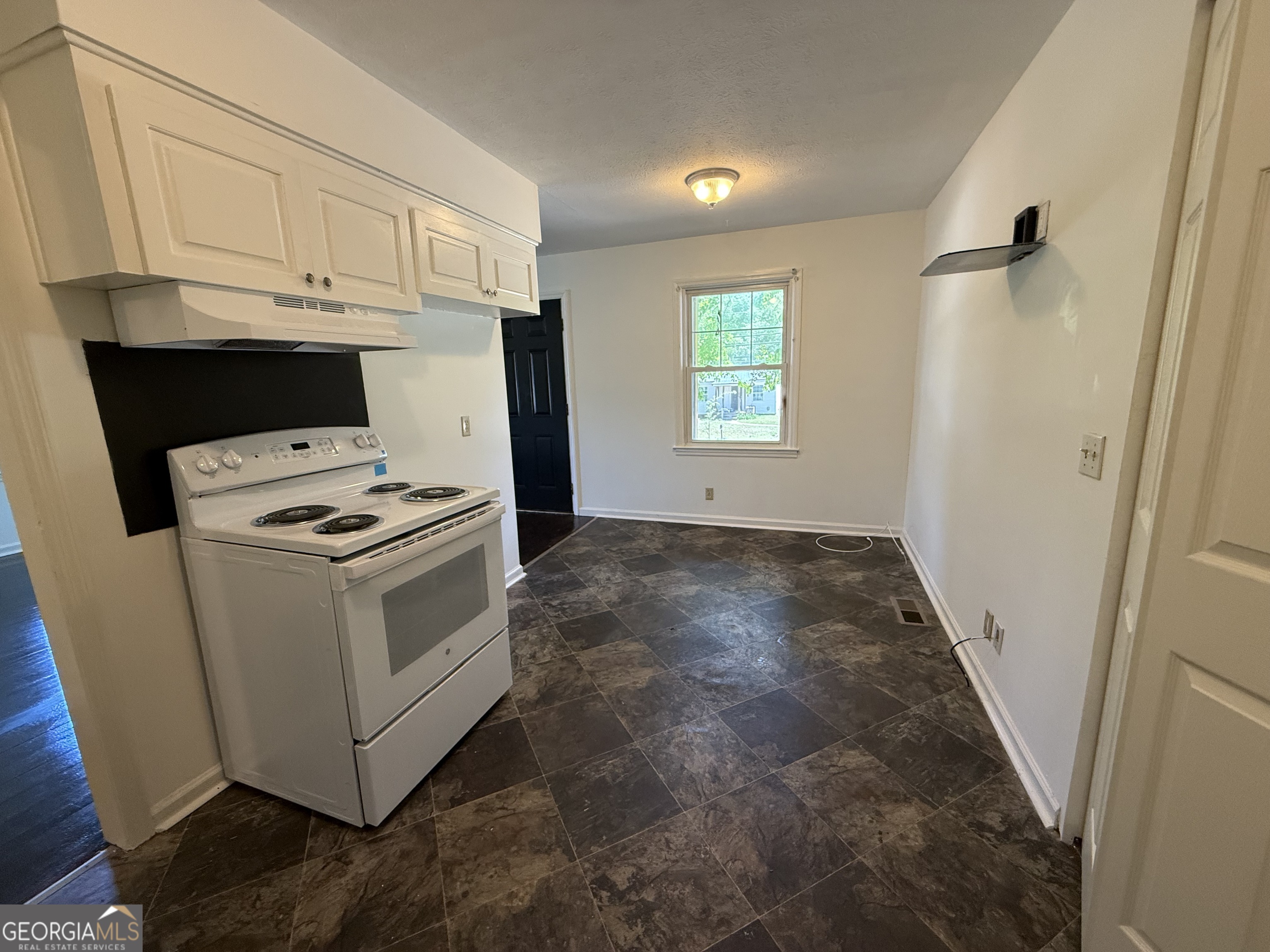 179 Youngs Mill Road LaGrange, GA 30241 - Photo 12 of 30