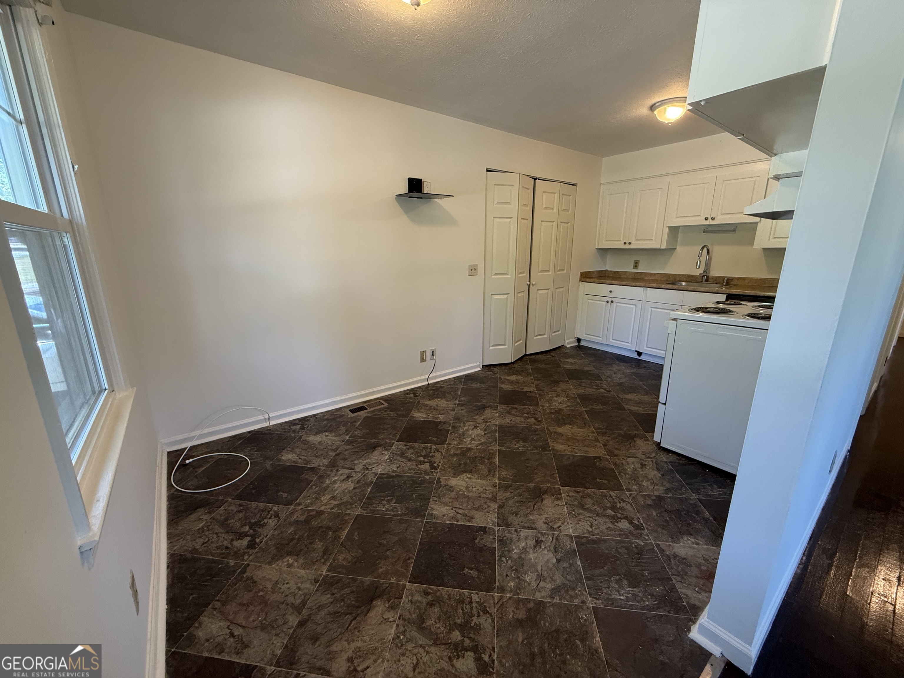 179 Youngs Mill Road LaGrange, GA 30241 - Photo 9 of 30