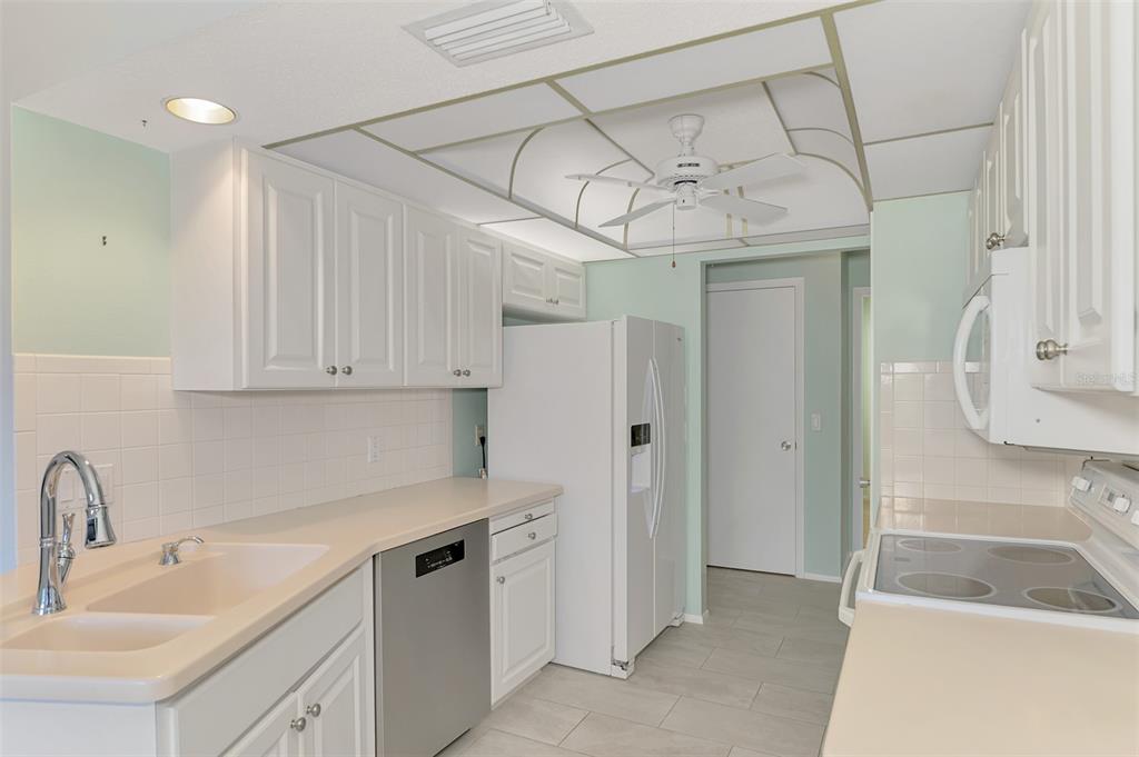 5833 Madison Road Venice, FL 34293 - Photo 29 of 50
