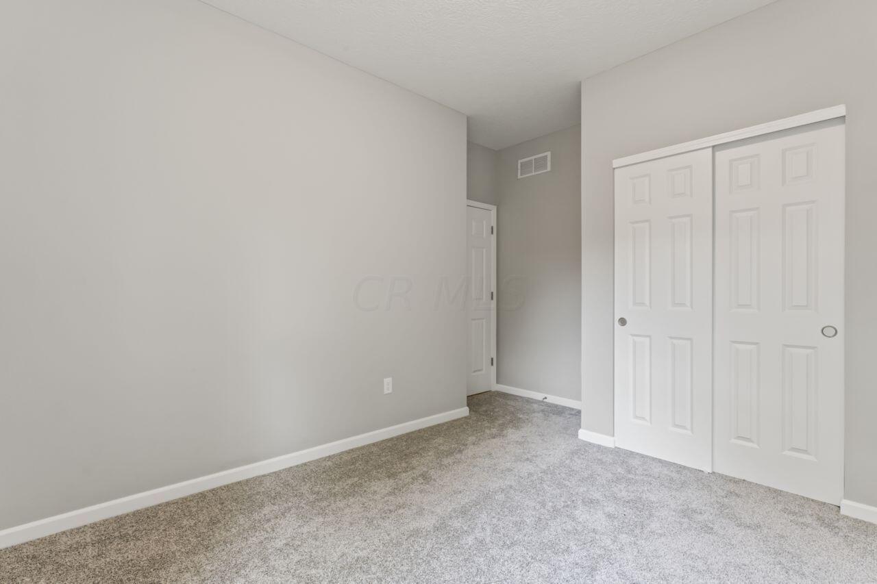 1837 Lehner Road Columbus, OH 43224 - Photo 6 of 34 1836 Lehner Road 006