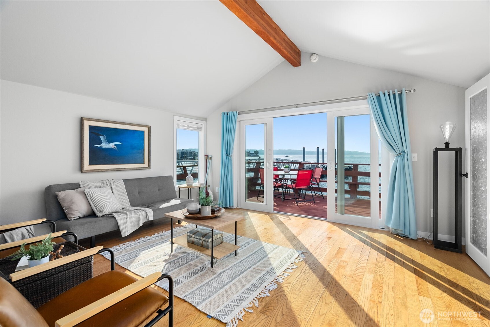 1542-1538 South Wilton Road Tacoma, WA 98466 - Photo 27 of 40 a living room with furniture and a flat screen tv