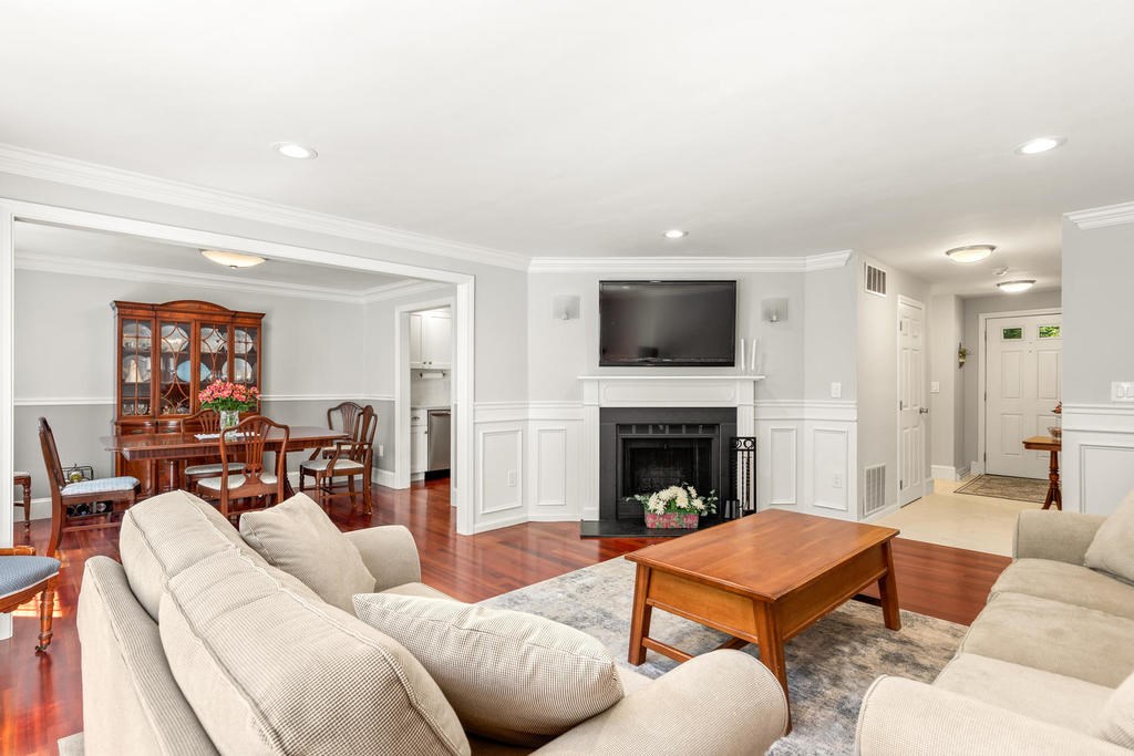 11 Mills Point, Unit 11 Middleton, MA 01949 - Photo 8 of 31 Gallery Image 8