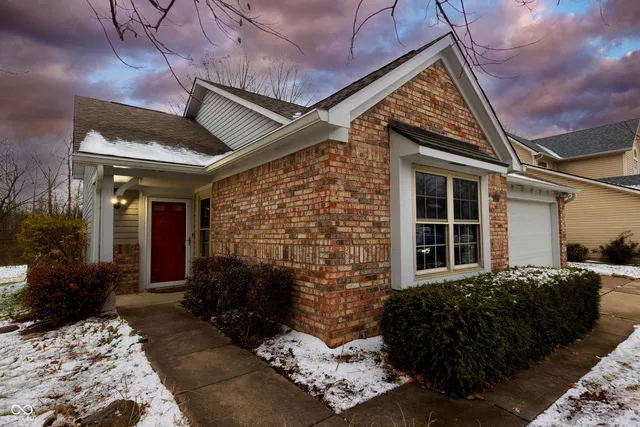 $235,000 | 5642 Foxglove Lane, Indianapolis, IN 46254
