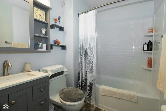 $235,000 | 5642 Foxglove Lane, Indianapolis, IN 46254