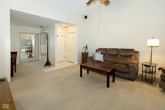 $235,000 | 5642 Foxglove Lane, Indianapolis, IN 46254