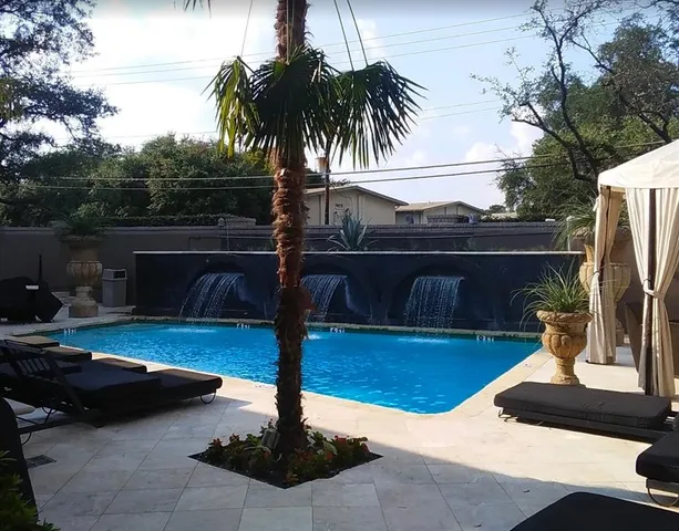 $1,599 | 7732 Meadow Road, Unit 110, Dallas, TX 75230