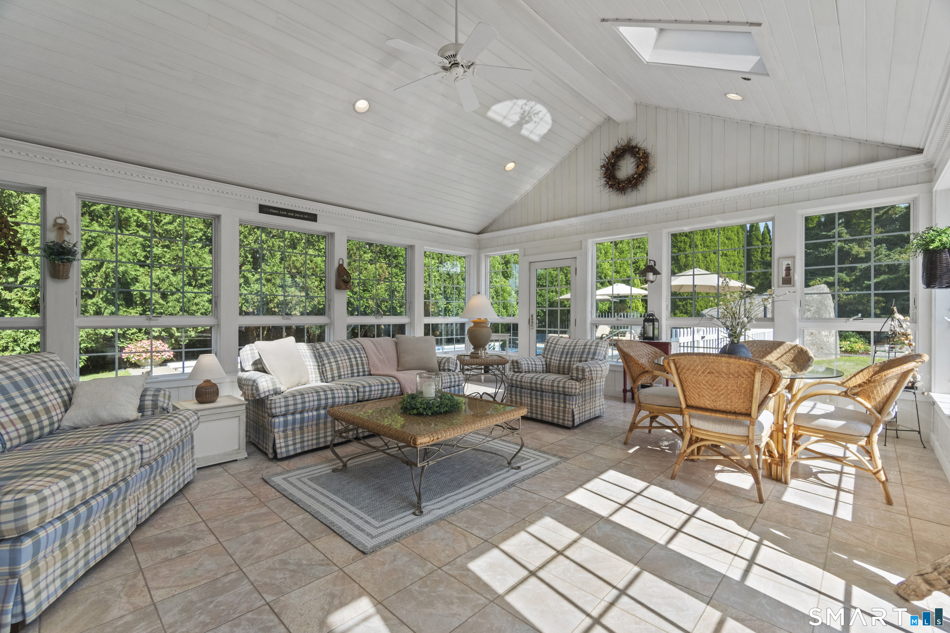 39 Wilcox Road Stonington, CT 06378 - Photo 10 of 38 Gallery Image 10