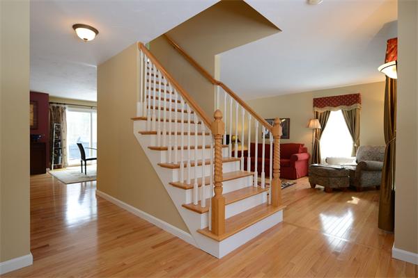 109 Breakneck Road Sturbridge, MA 01566 - Photo 4 of 30 a view of entryway livingroom and hall with wooden floor