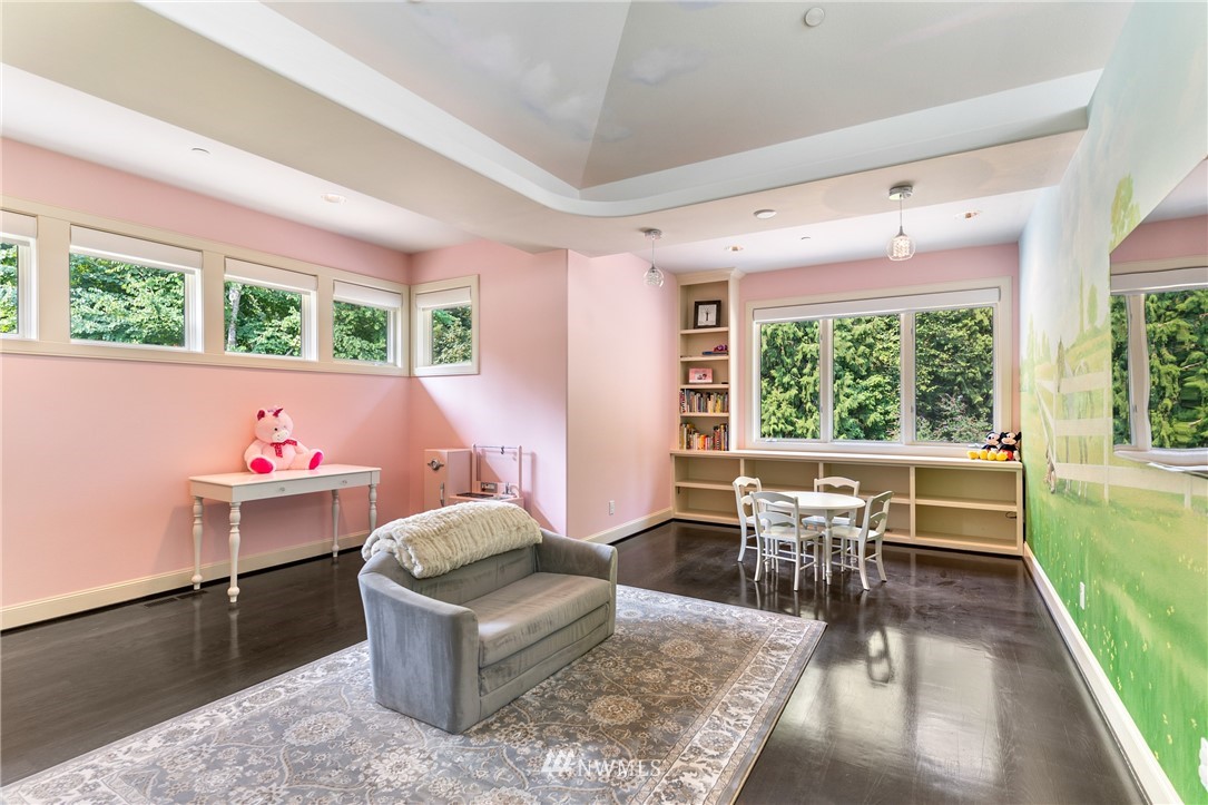 26630 Southeast Issaquah-Fall City Road Issaquah, WA 98029 - Photo 30 of 40 a living room with furniture and a large window