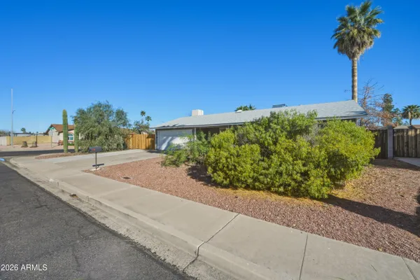 $465,000 | 2820 East Inverness Avenue, Mesa, AZ 85204